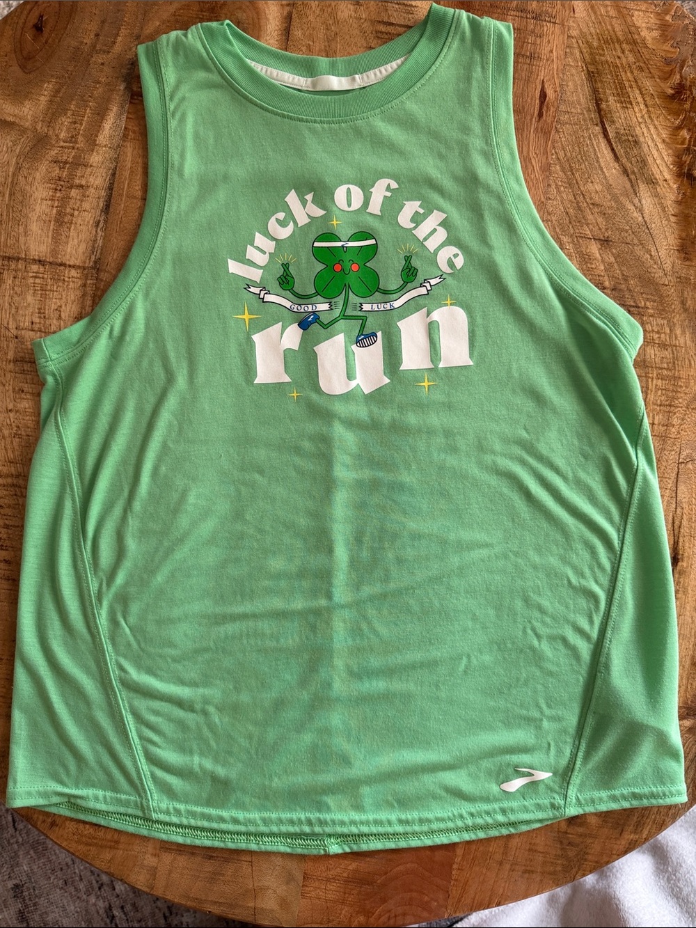 Brooks Run Happy Run Tank Top GREEN Luck of the Run Women's Size Small